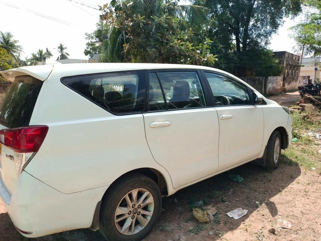 Tayota Innova Crysta - Image 3